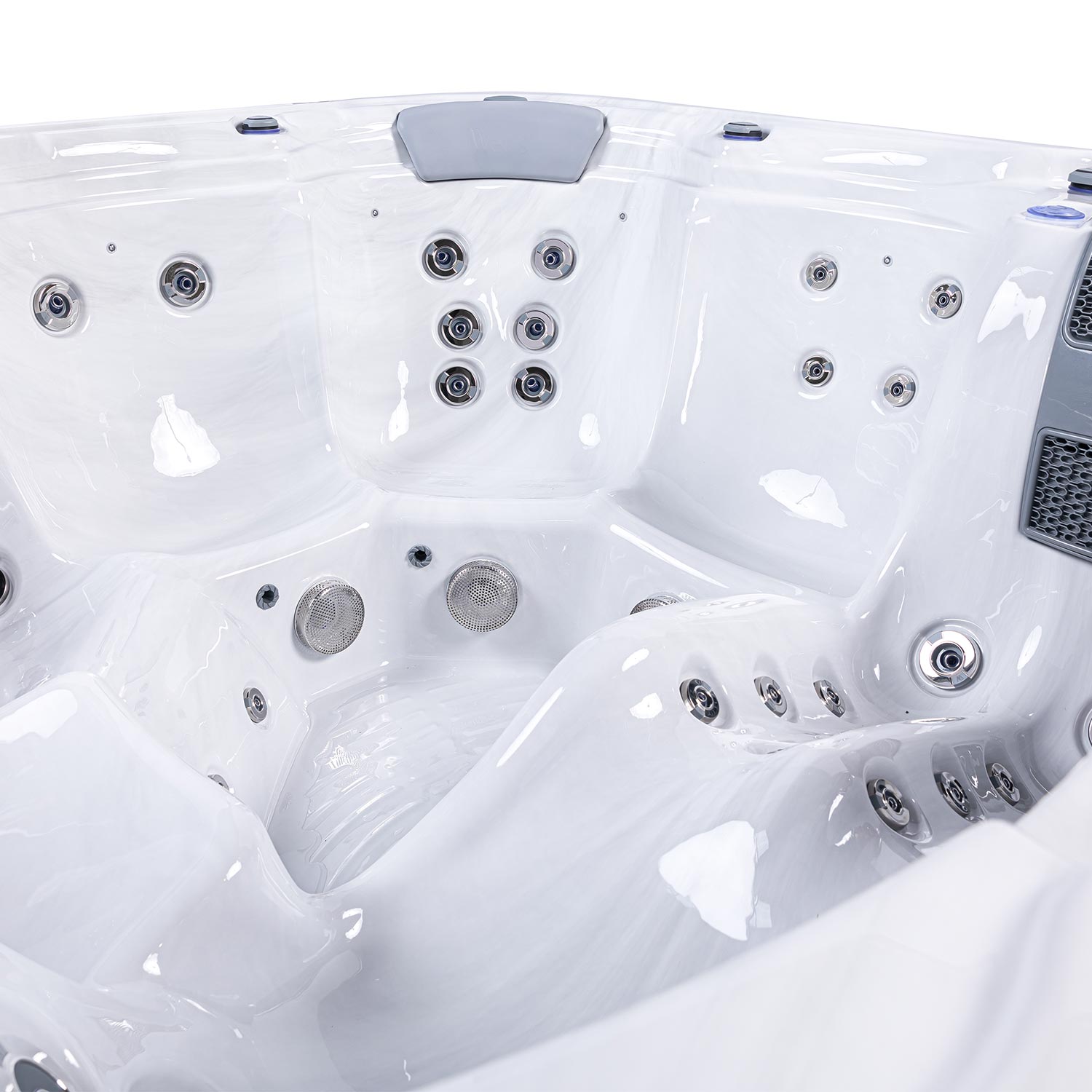 Wellis Lugano hot tub