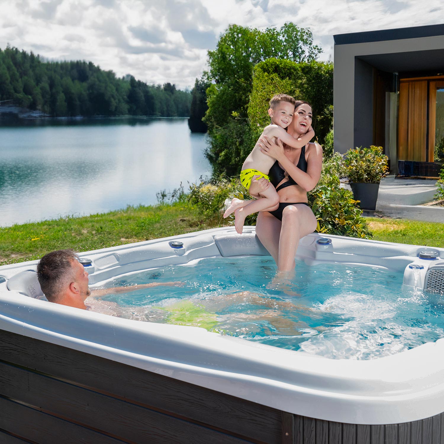 Wellis Lugano hot tub