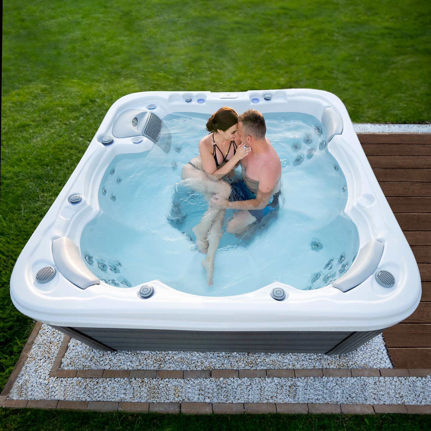 Wellis Lugano hot tub