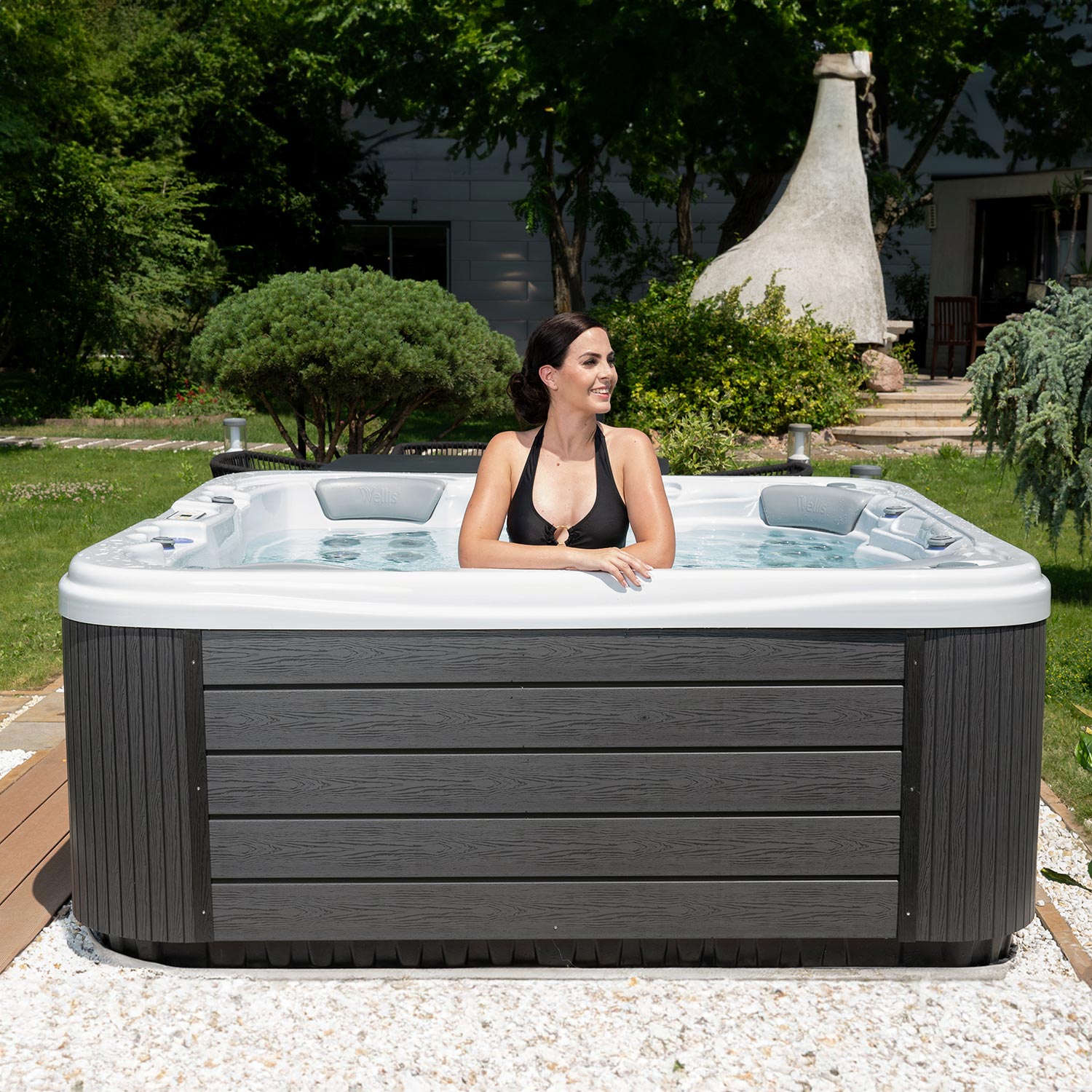 Wellis Lugano hot tub